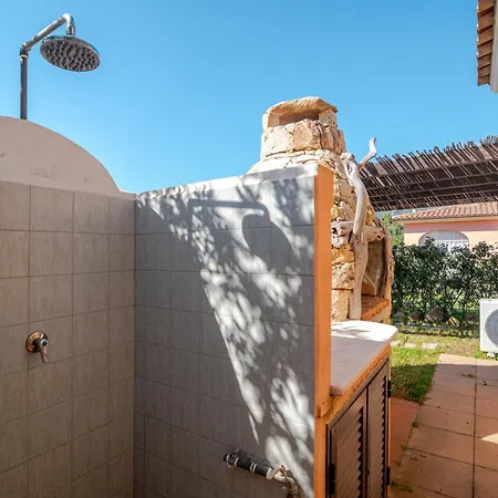 Villa Con Giardino Centro San Teodoro (Sardinia)